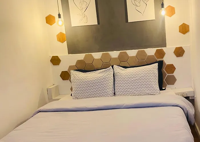 Romeo With Private Garden * Görice